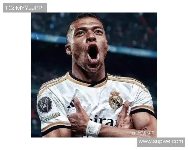 国际足坛十大球星盛装登场